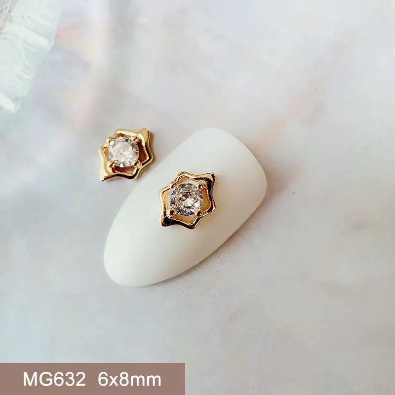 10 teile/los Oval Blume Bär Nagel Charms Schmuck Luxus Nagel Teile Edelsteine Steine Kristall Strass Nail art Dekoration Zubehör