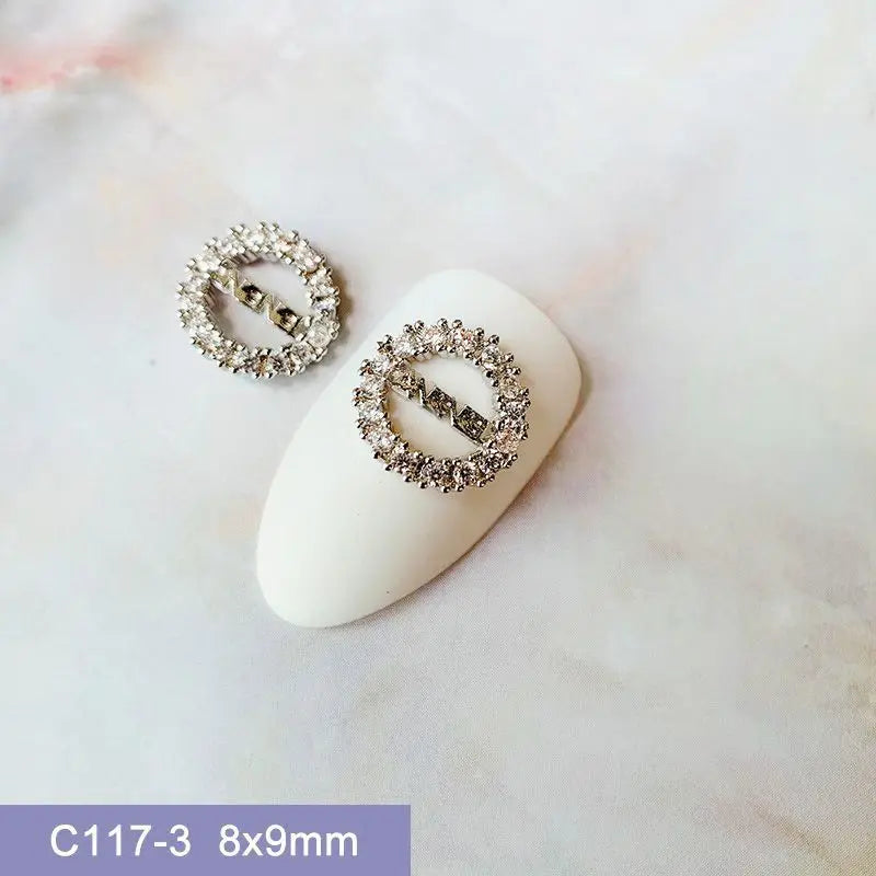 10 teile/los Oval Blume Bär Nagel Charms Schmuck Luxus Nagel Teile Edelsteine Steine Kristall Strass Nail art Dekoration Zubehör