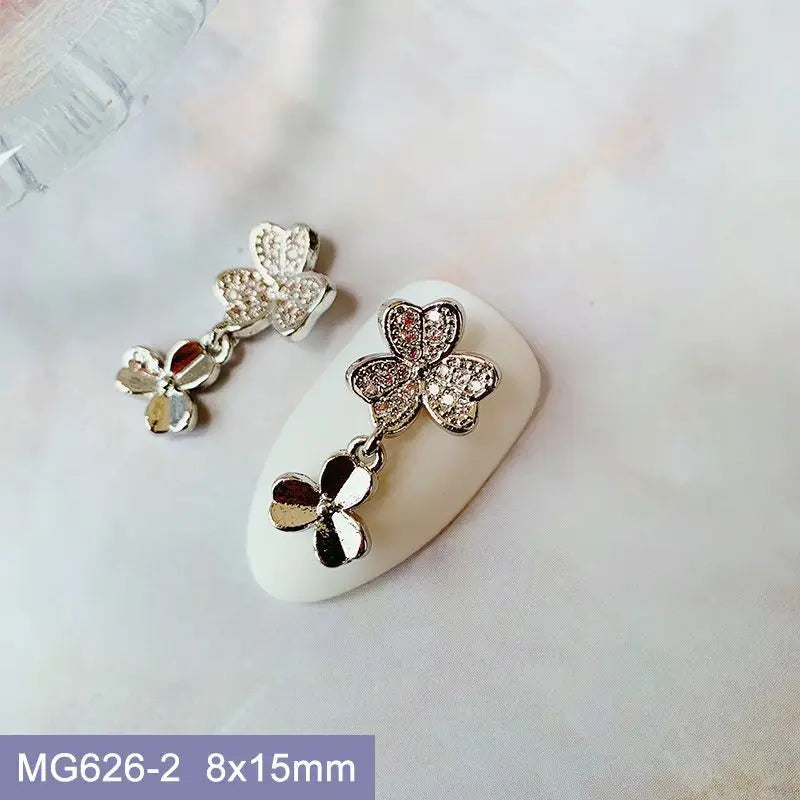 10 teile/los Oval Blume Bär Nagel Charms Schmuck Luxus Nagel Teile Edelsteine Steine Kristall Strass Nail art Dekoration Zubehör